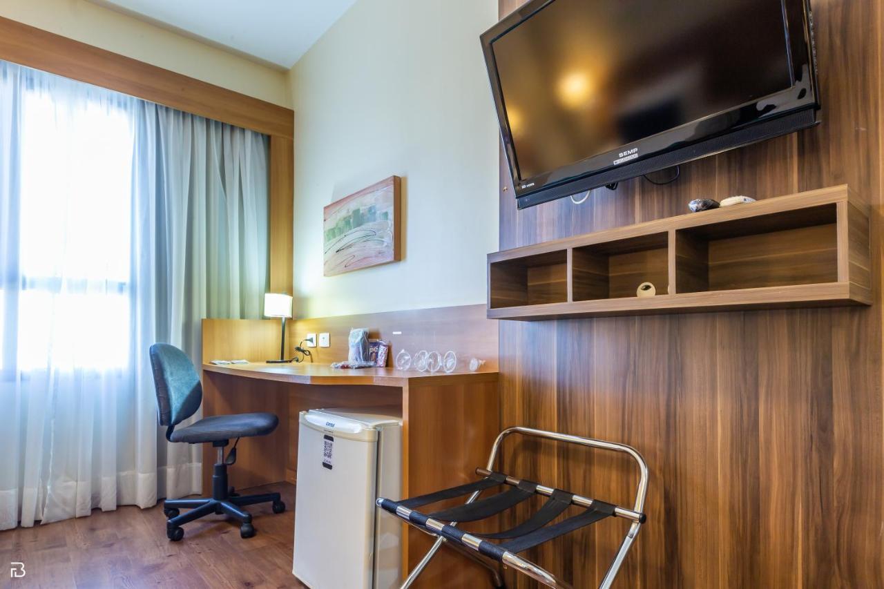 Hotel Golden Park Uberlandia Ngoại thất bức ảnh