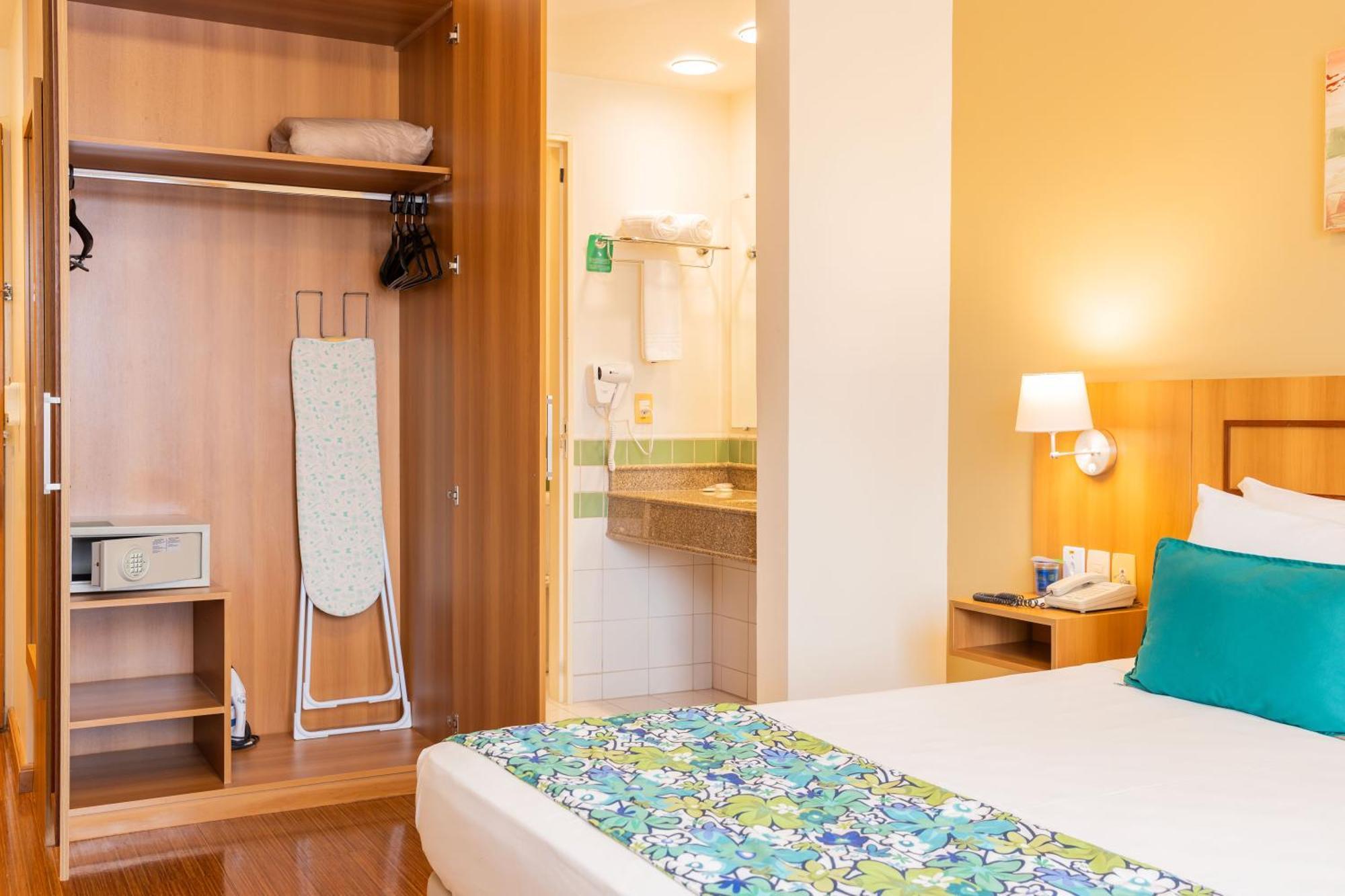 Hotel Golden Park Uberlandia Ngoại thất bức ảnh